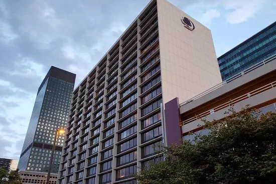 Doubletree by Hilton Cleveland Lakeside